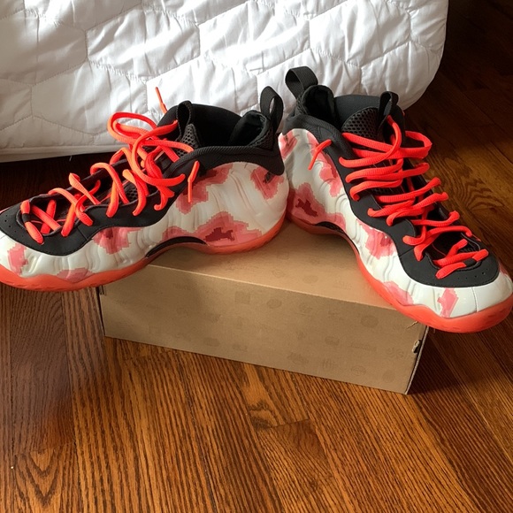 Nike Air Foamposite One PRM “Thermal Map” - Picture 6 of 8